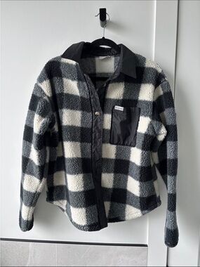 Women's Black & White Buffalo Check Sherpa Jacket